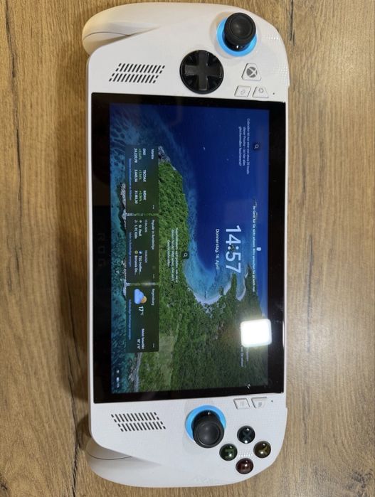 ASUS ROG Xbox Ally RC73YA-NH002W AMD Ryzen Z2 A 512GB and RC73XA