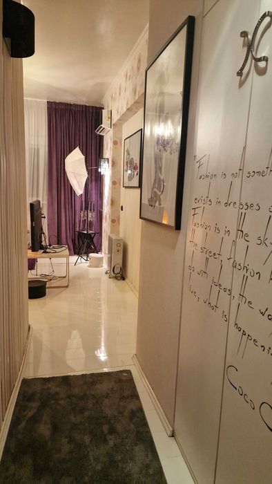 Garsoniera lux ultracentral Piata Romana rond