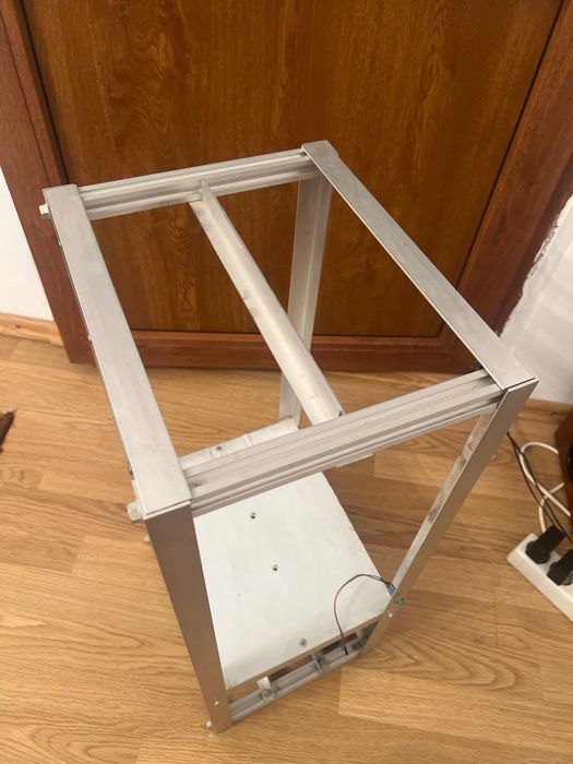Cadru RIG placi video mining