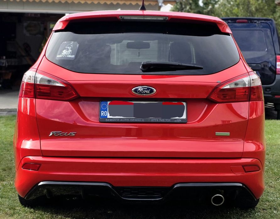 FORD Focus 2014 — imagine 5