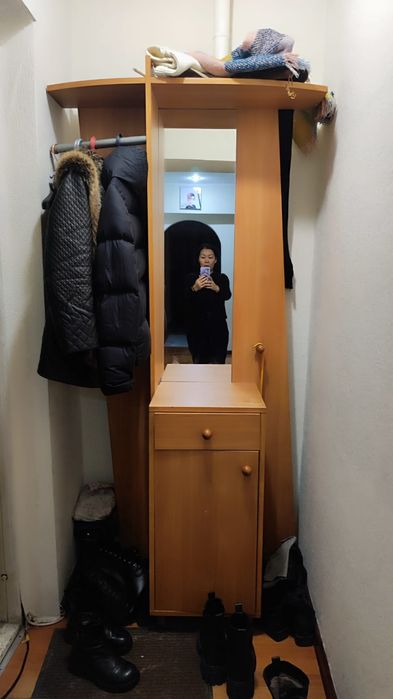 Мебель продается дешего