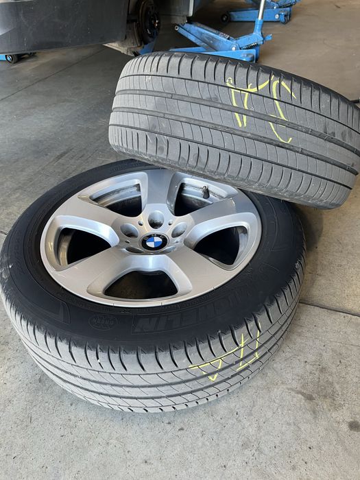 Джанти с гуми Style 243 225/50R17 5x120