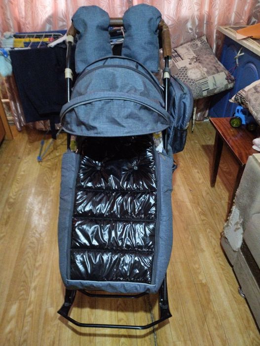 Санки коляска в отличном состоянии