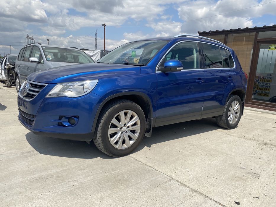 Dezmembrez Vw tiguan 2.0 TDI