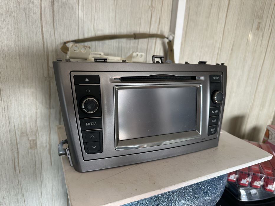 Навигация за Тойота Авенсис Т27