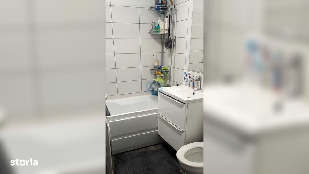 Apartament cu 4 camere