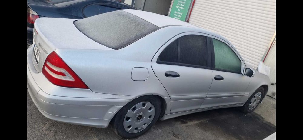 MERCEDES-BENZ C-Class 2006