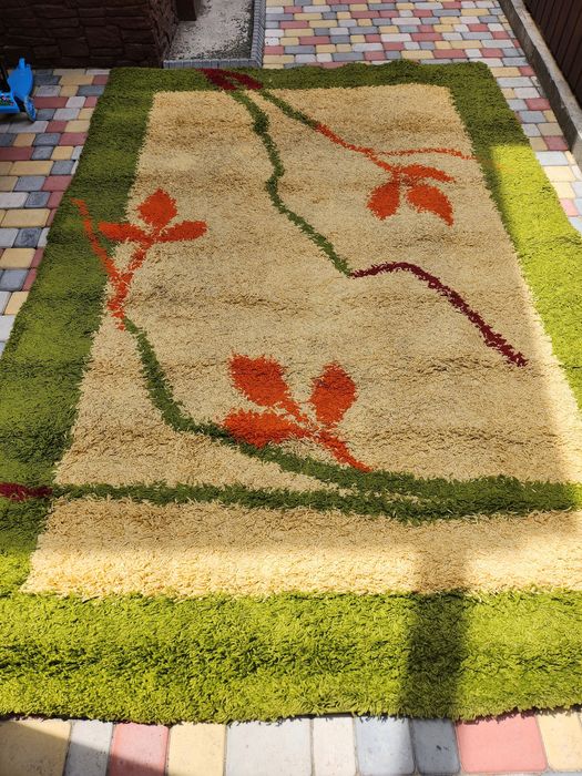 Продам палас травка.