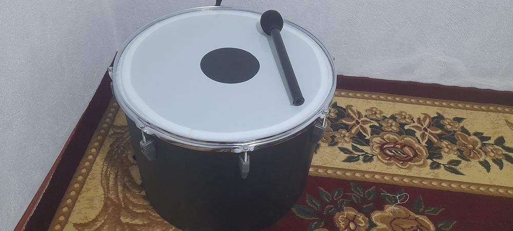 Bass bochkalar sotiladi