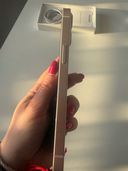 Apple iPhone 13 Pink 128GB + ПОДАРЪК лаптоп Lenovo IdeaPad 320