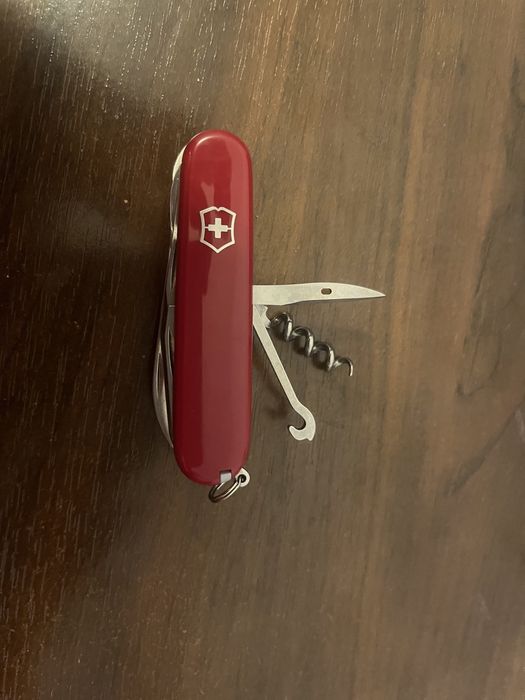 Briceaguri Victorinox