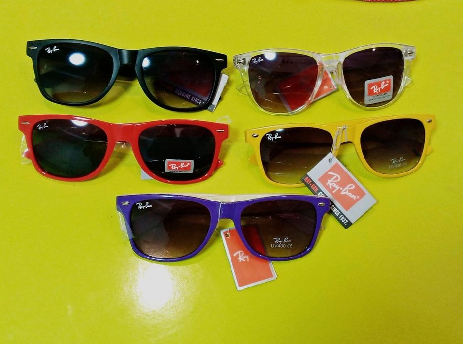 очки солнцезащитные