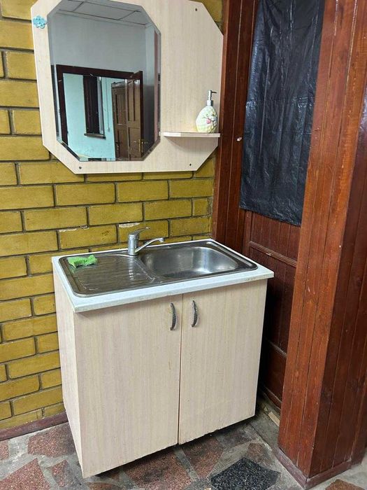 Сдаётся отдельно стоящее тёплое помещение