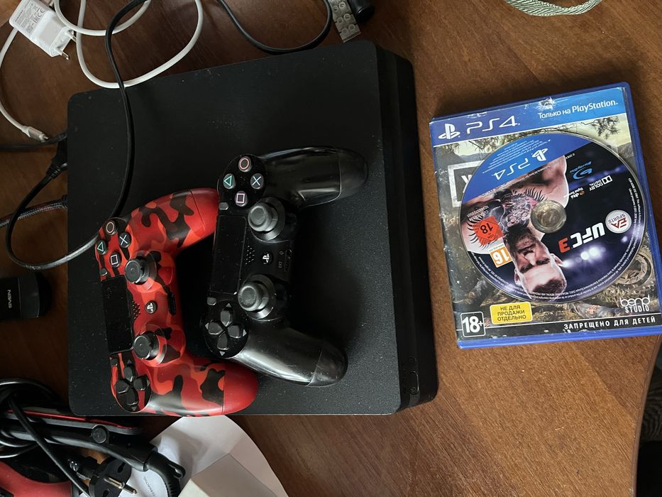 пс 4 слим состояания хорошый