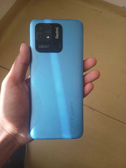 Redmi 10c telefoni holati yaxshui deyarli ishlatilmagan