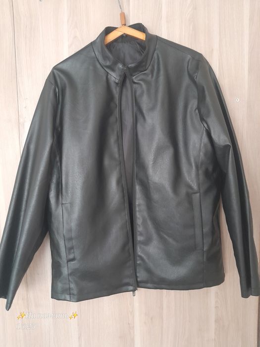 Продам НОВУЮ куртку