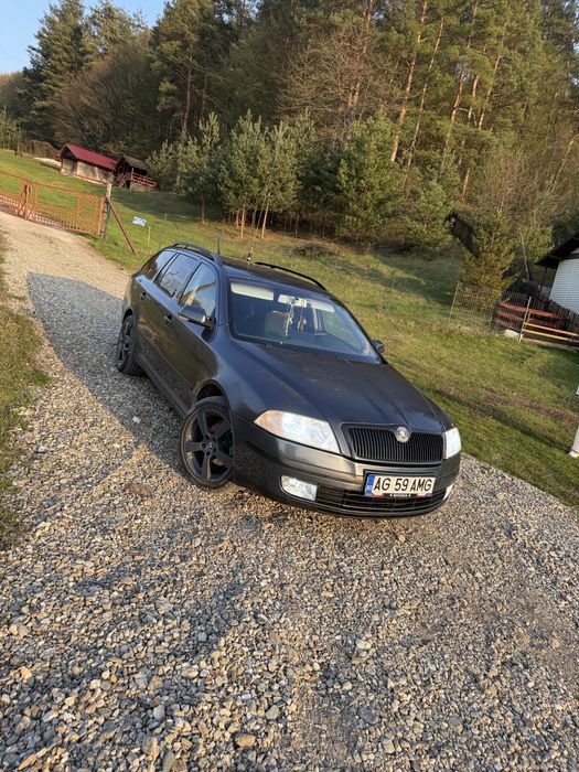 Vand sau schimb skoda octavia 2