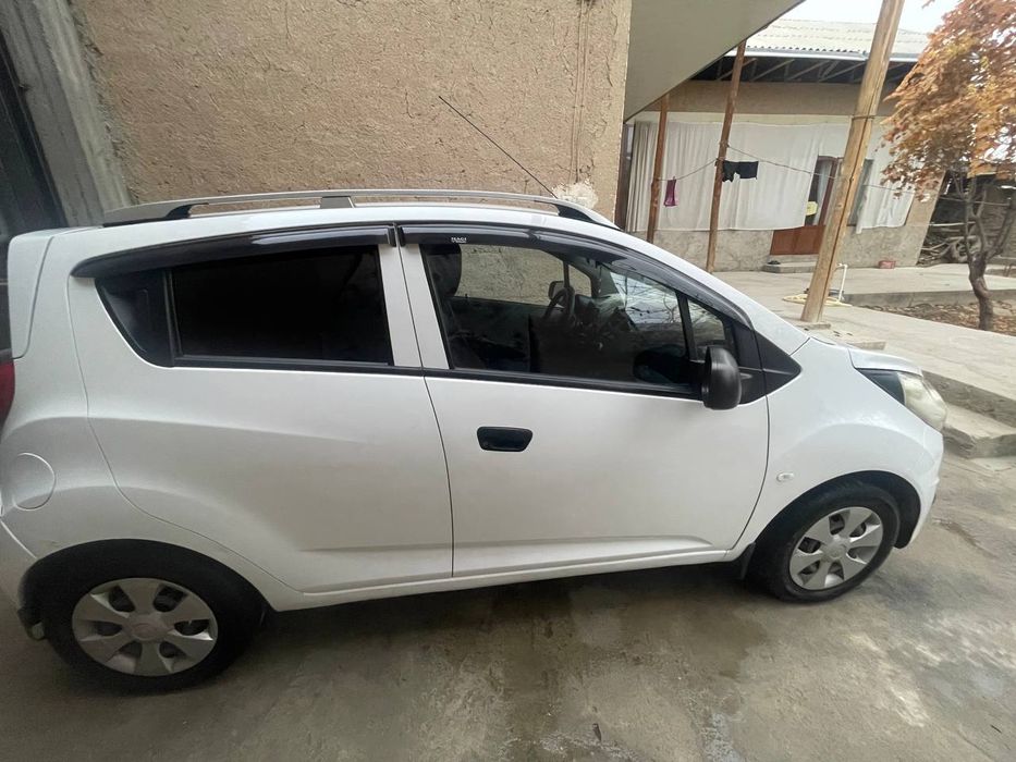 Spark sotiladi 2014 1-pozitsiya