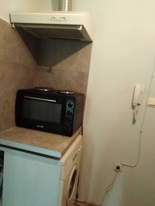 Дава се под наем Едностаен апартамент в Пловдив, Център - 34 кв.м за 229.5 € - Снимка #6