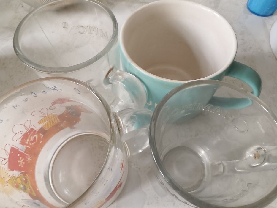 Банки стеклянные  и посуды