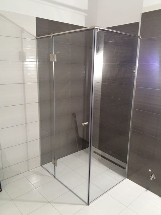 Cabine si panouri dus Walk