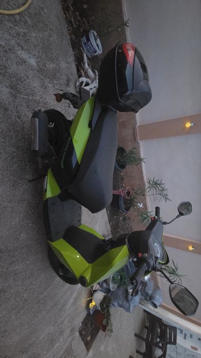 Vand Scuter Explorer