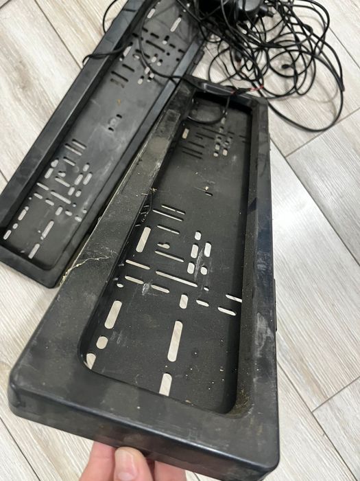 Продам шторки подномерники