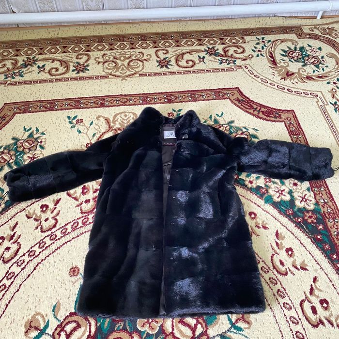 Продается норковая шуба