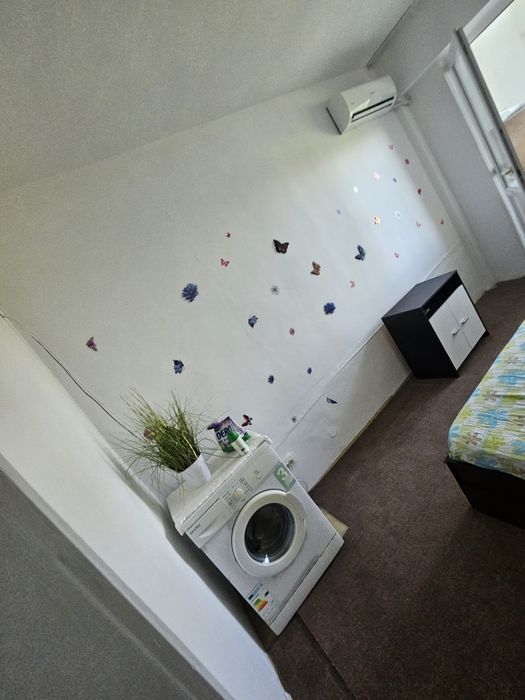Închiriez garsoniera nr. telefon:+40748381801