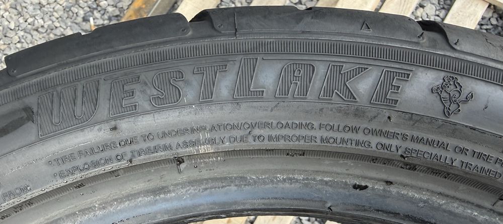 2бр 215/45/17 на 6,5мм семислик 21дот
