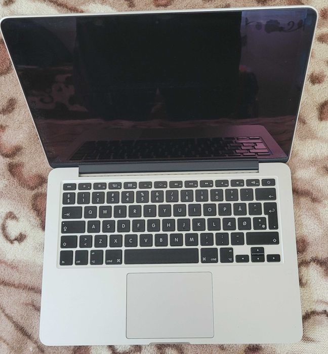 MacBook Pro, (Retina, 13-inch, Early 2015)