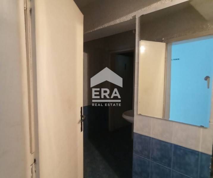 Дава се под наем Магазин в София, Орландовци - 598 кв.м за 3590.4 € - Снимка #10