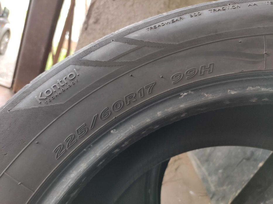 2бр Летни гуми 225 60 17 - Hankook