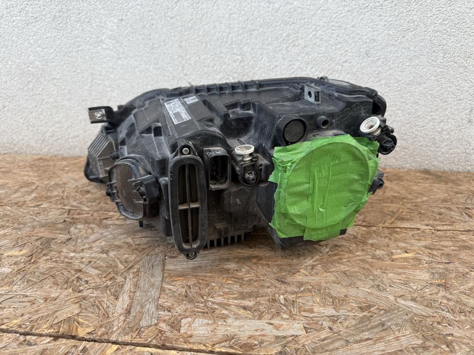 Far dreapta BMW Seria6 F06 F12 F13 Full LED Adaptiv Original Europa