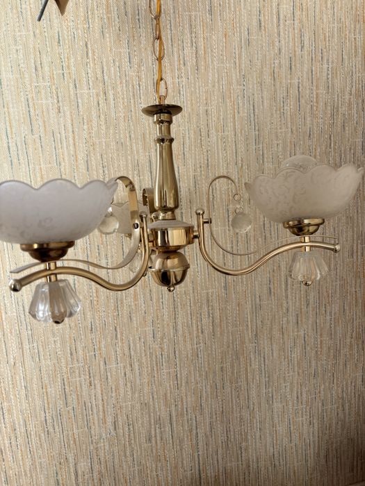 Люстра на 3 лампочки