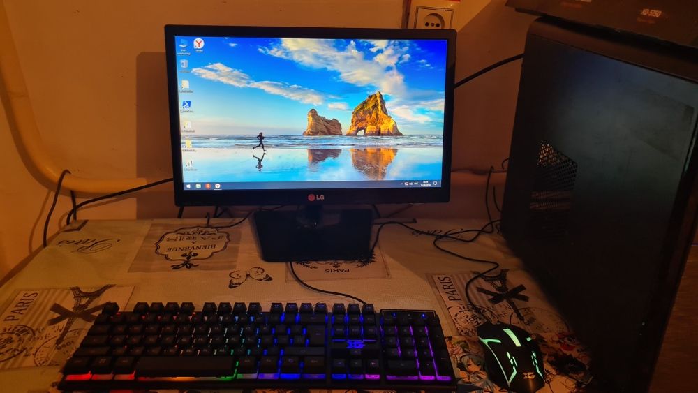 Распродажа  мониторов 19д 20д