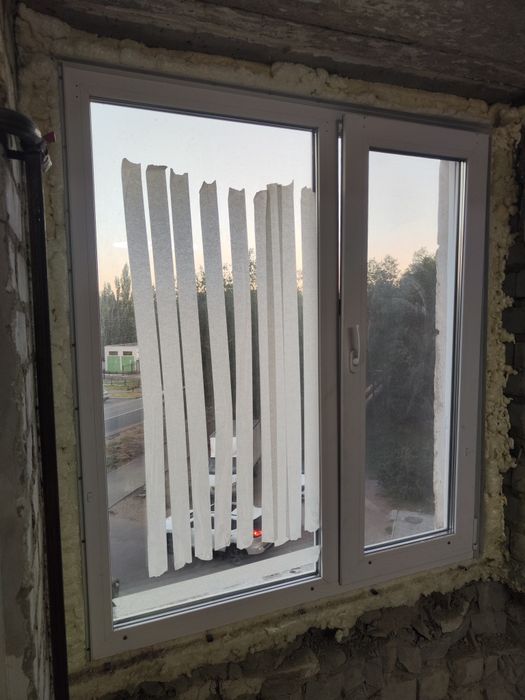 Продам окно пластиковое со стеклопакетом