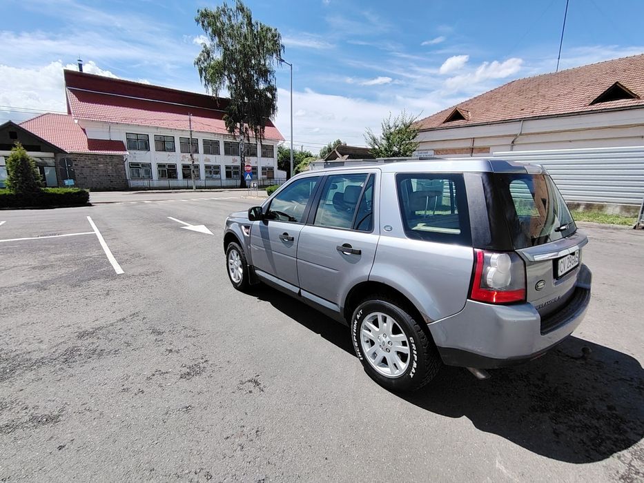Vând Land Rover Freelander 2 TD4