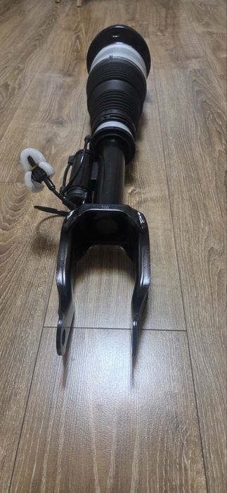 Преден амортисьор въздух Mercedes ML w164 1643204313