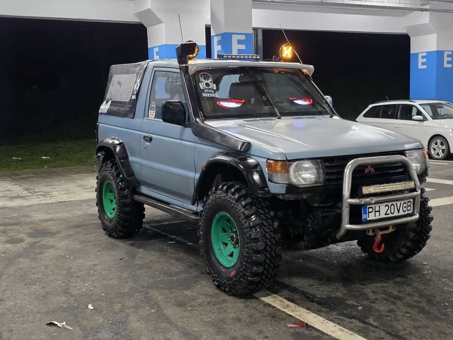 Mitsubishi Pajero mk2 2.5   Cabrio