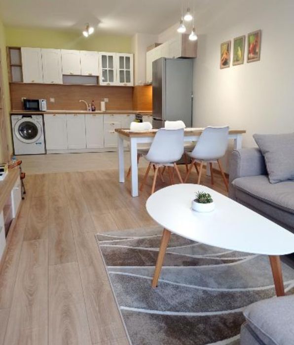 Дава се под наем Двустаен апартамент в Пловдив, Тракия - 70 кв.м за 510 € - Снимка #1