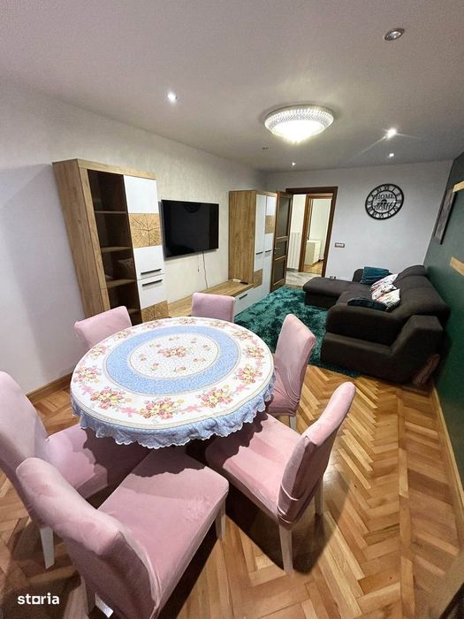 De inchiriat apartament cu 3 camere, mobilat, utilat, loc de parcare