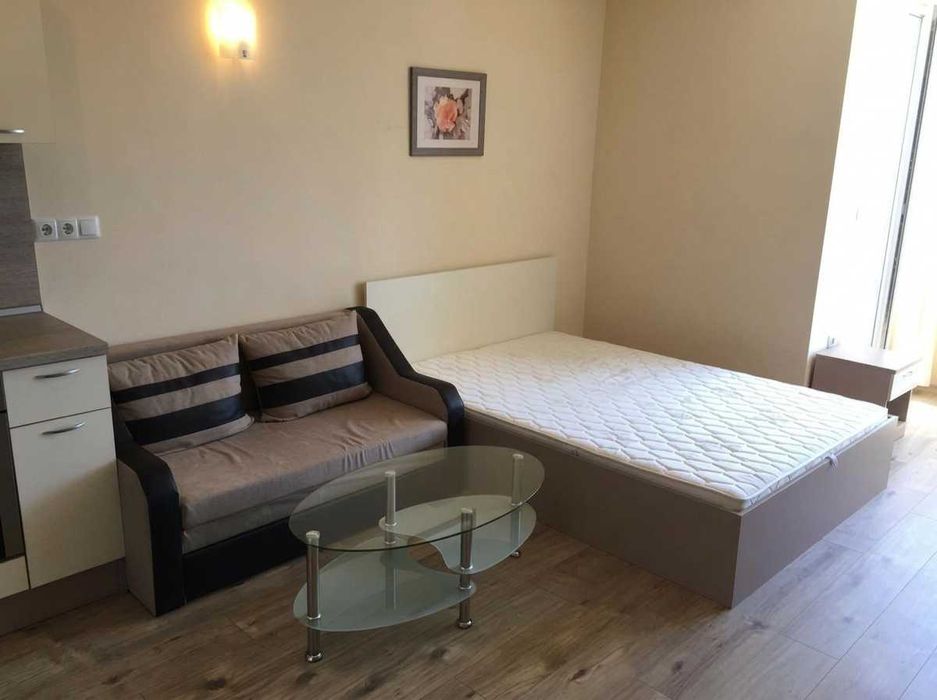 Дава се под наем Едностаен апартамент в София, Център - 40 кв.м за 518.67 € - Снимка #3