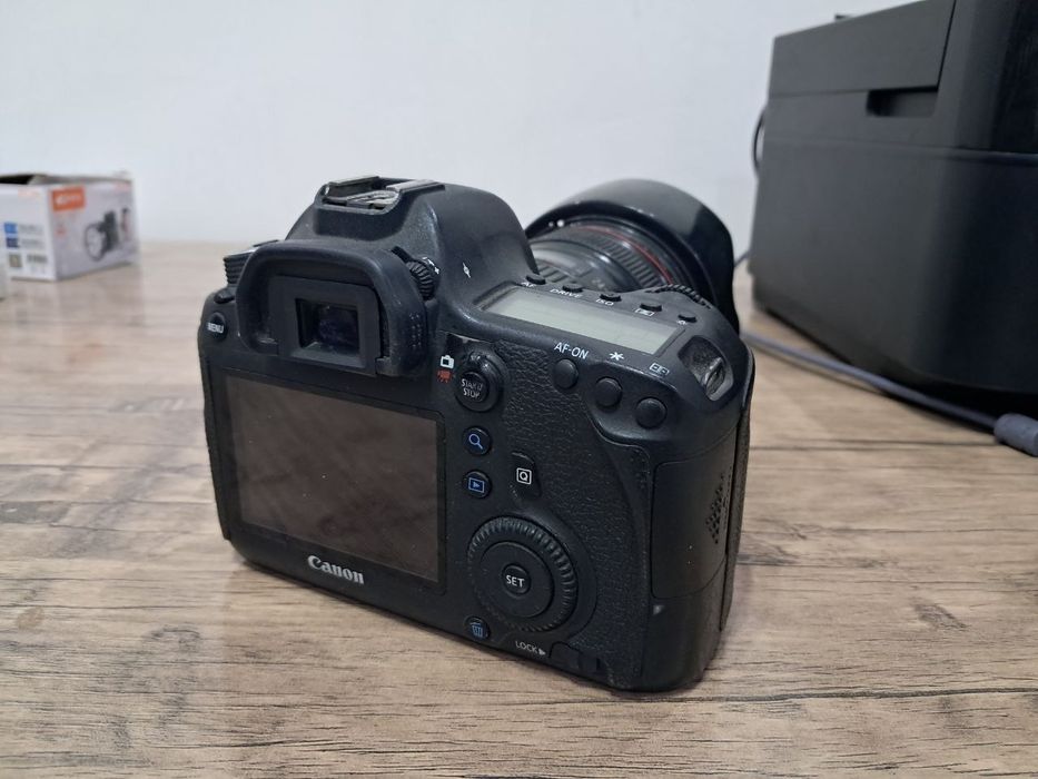 PHOTO 6 D aparat sotiladi !