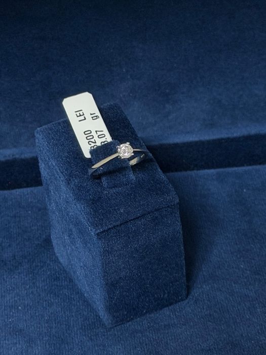 Inel platină 3.07gr
