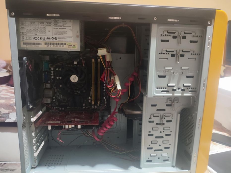 Компютър 6 ядрен