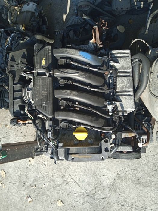 Ренно Ларгус контрактные