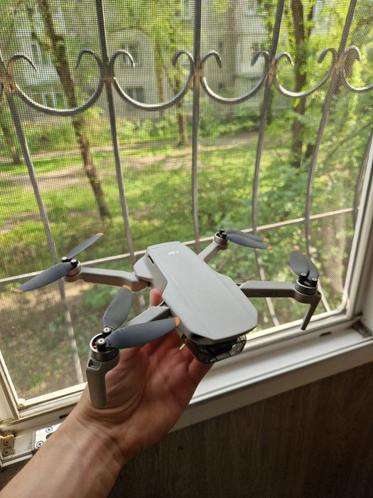 DJI mini 2 fly more combo