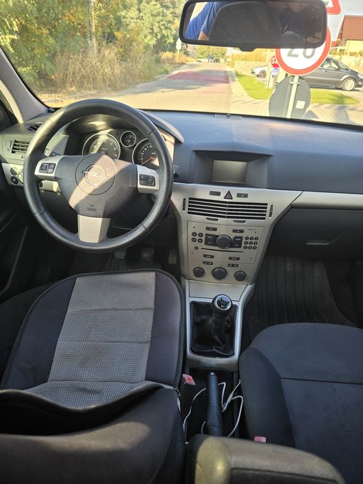 Opel Astra H 2008