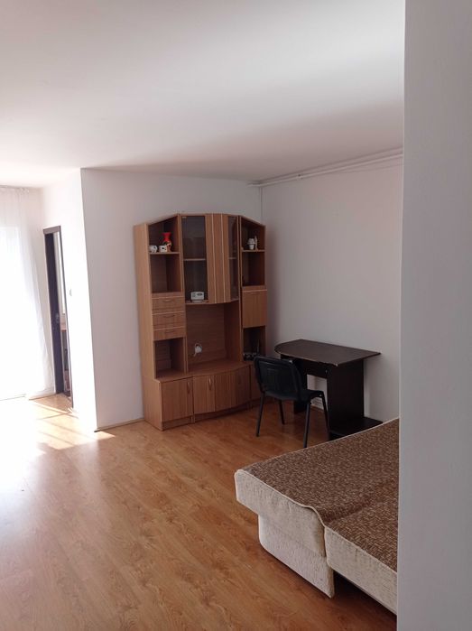 Apartament de inchiriat!